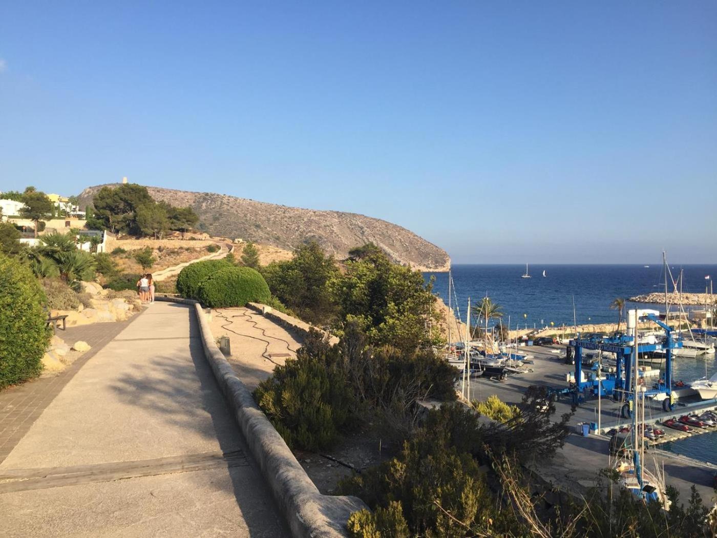 Reihenhaus Mit Garten In Moravit Moraira Apartment Teulada Bagian luar foto